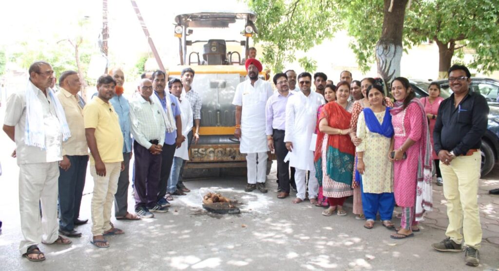 विधायक श्री कुलदीप जुनेजा ने किया 31 लाख के सड़क डामरीकरण का भूमिपूजन